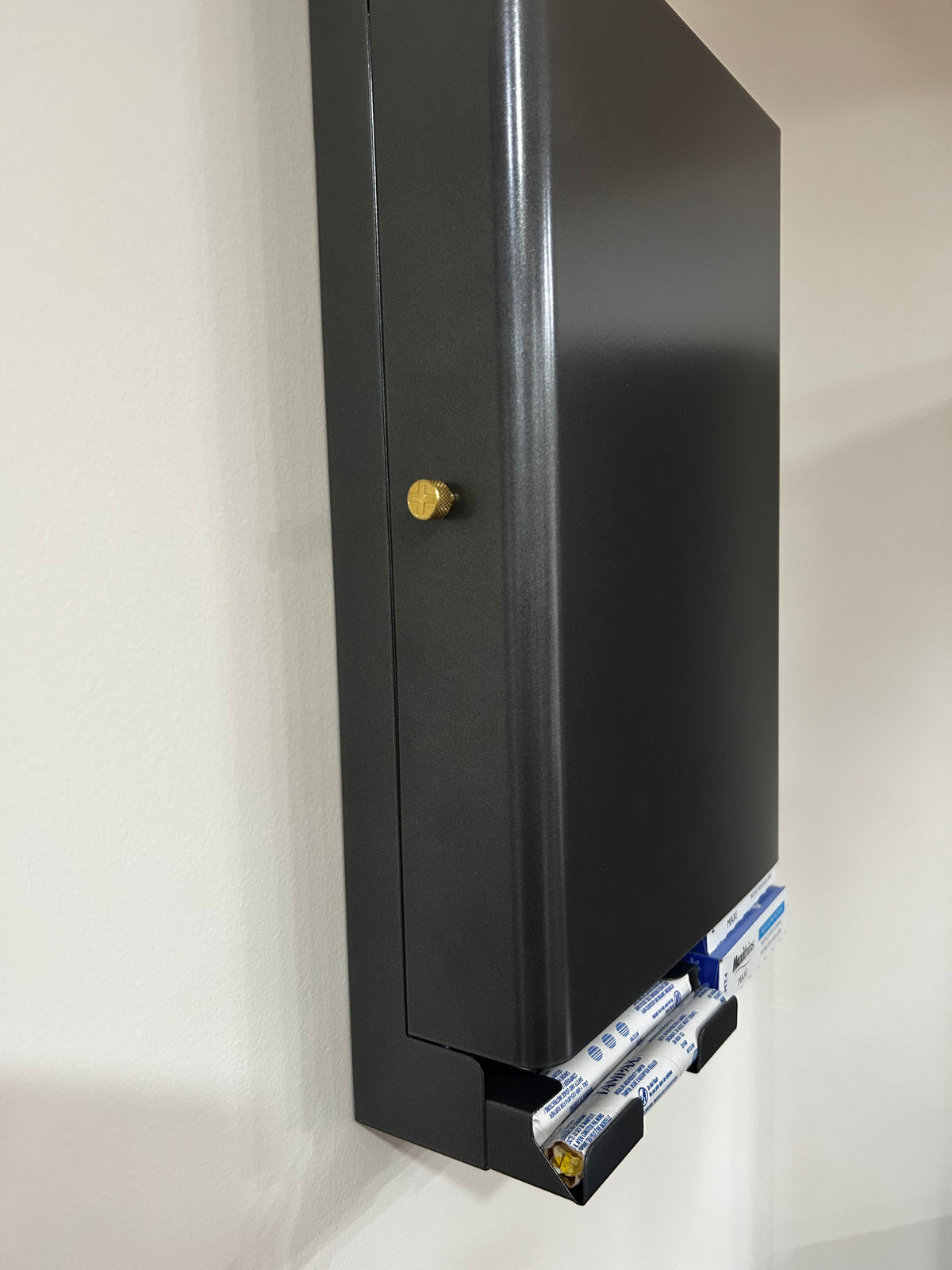 SD9500 Slim Commercial Free-Vend Menstrual Care Dispenser