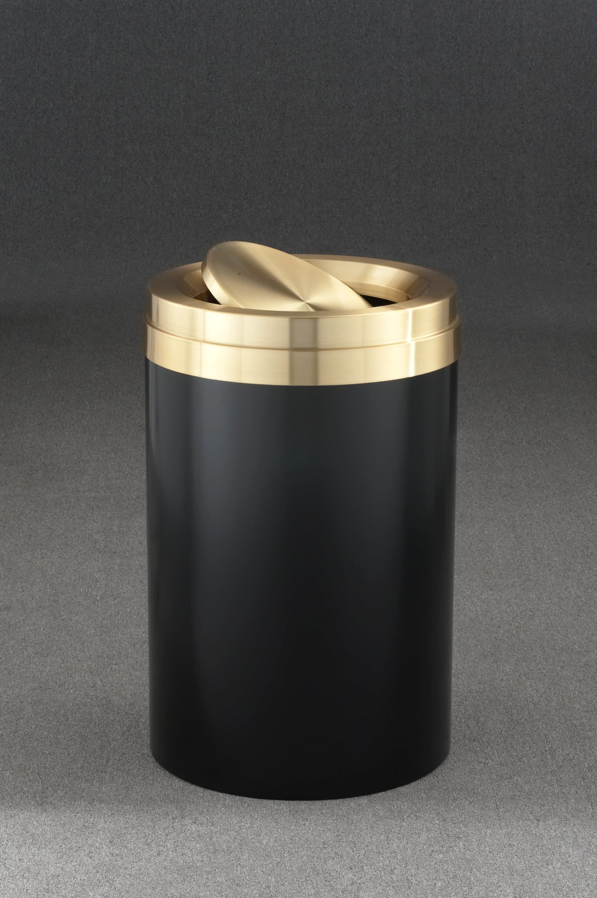 Glaro Value WasteMaster™ Receptacle – Tip Action Cover | Indoor/Outdoor | Made in USA